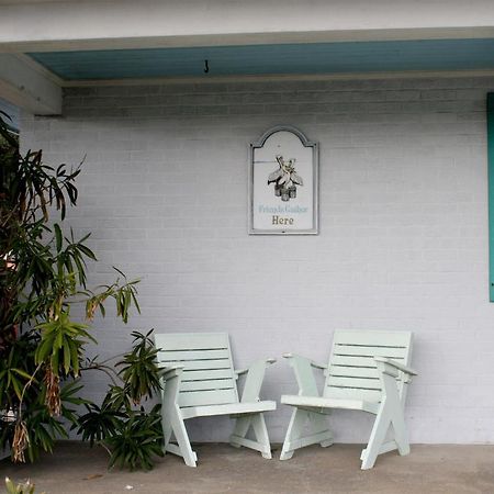 Falcon Motel Buxton Eksteriør bilde