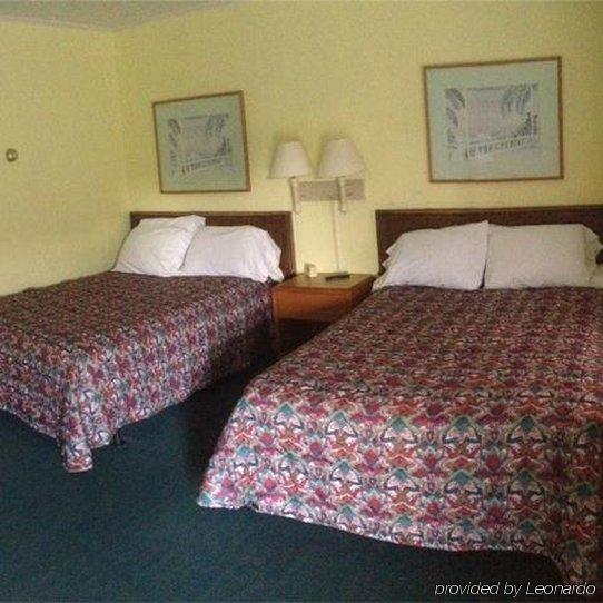 Falcon Motel Buxton Eksteriør bilde